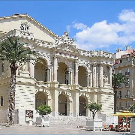 Apartment T1 De 30 M2 En Rez De Toulon